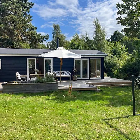 Cozy Summer House With Wild Garden Near The *